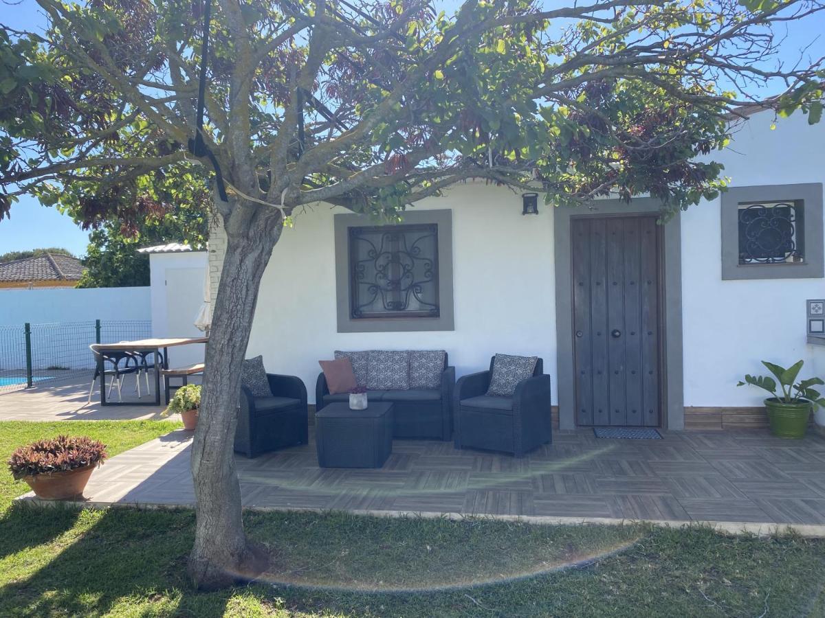 Villa Sumatra à Chiclana de la Frontera Extérieur photo